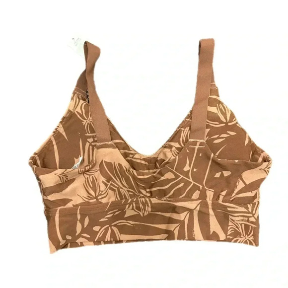 New OFFLINE Real Me Ballet Back Sports Bra
With removable pads - Picture 2 of 5